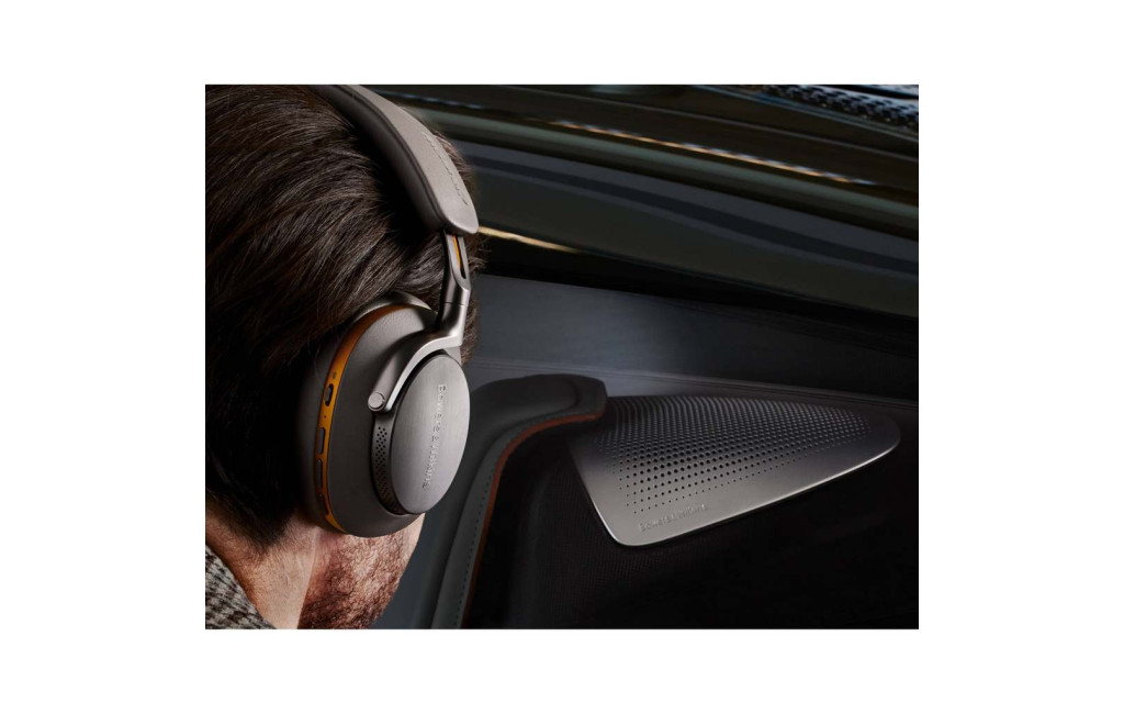 Bowers & Wilkins PX 8 McLaren