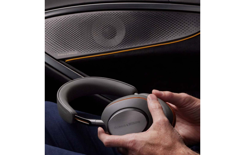 Bowers & Wilkins PX 8 McLaren