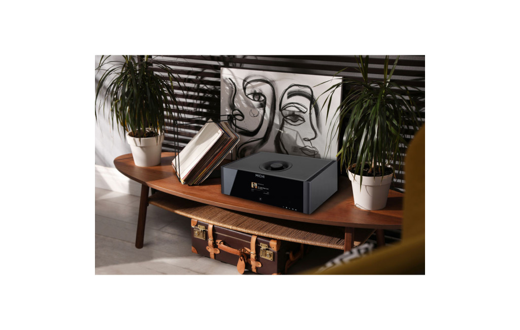 Rotel Michi Q5 Black