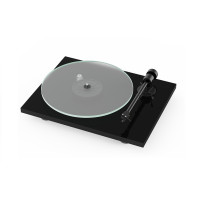 Виниловые проигрыватели Pro-Ject T1 BT OM5e Piano