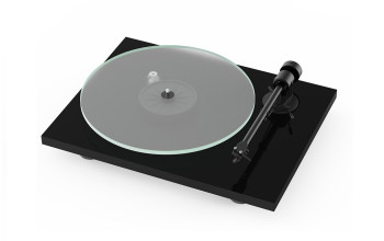 Виниловые проигрыватели Pro-Ject T1 BT OM5e Piano