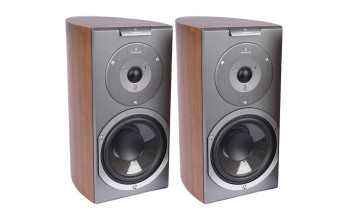 Полочна акустика Audiovector R1 Signature Italian Walnut