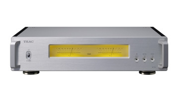 Підсилювачі, AV-ресивери TEAC AP-701-S