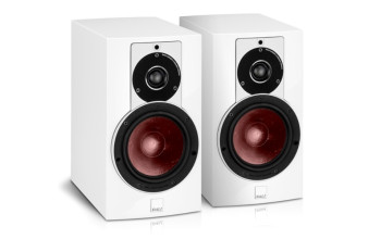 Полочная акустика DALI Rubicon 2 White High Gloss