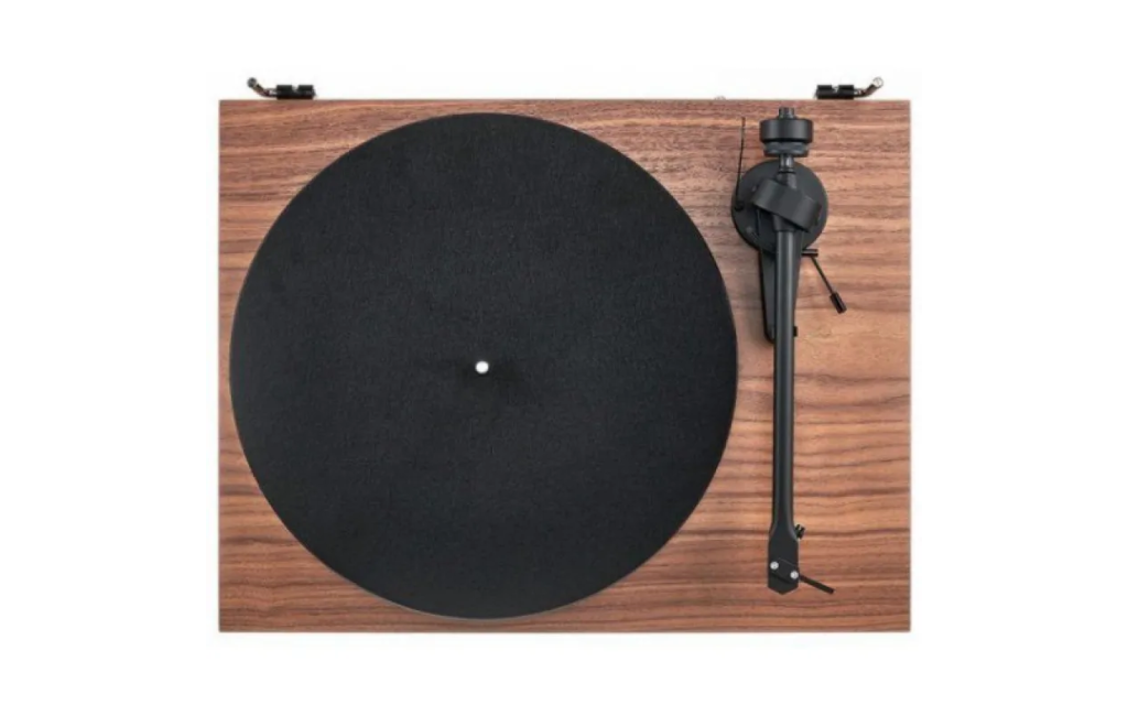 Програвач вінілу Pro-Ject Debut III Phono OM5e Wood