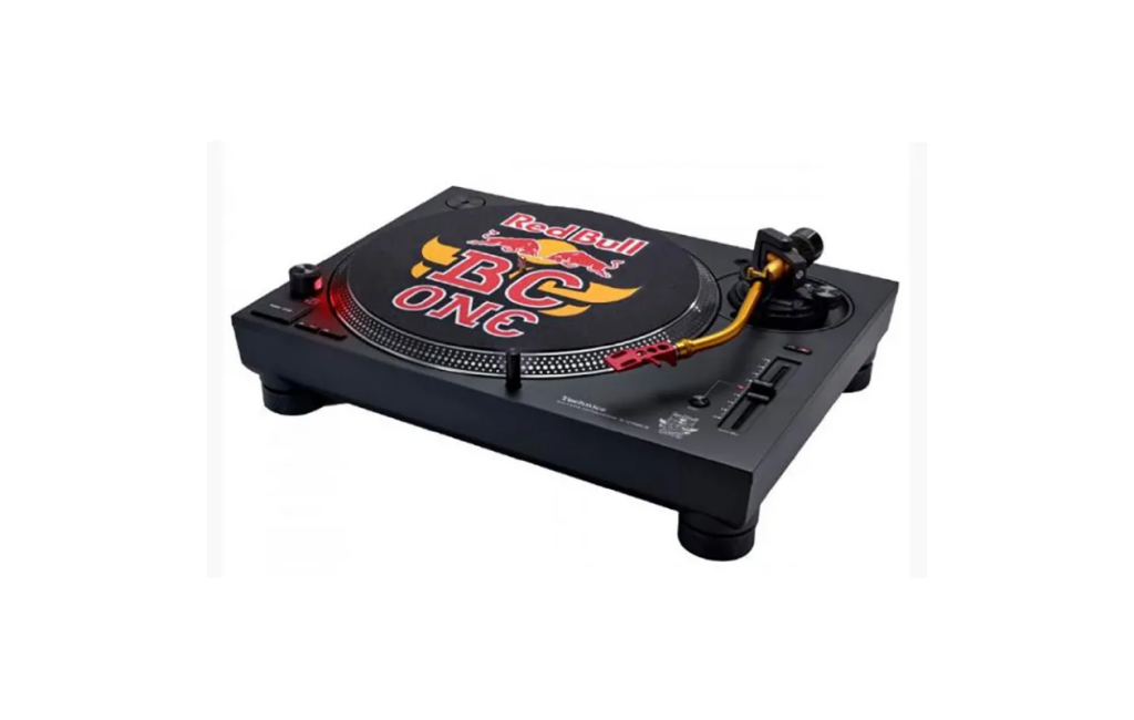 Програвач вінілу Technics SL-1210MK7 Red Bull Black